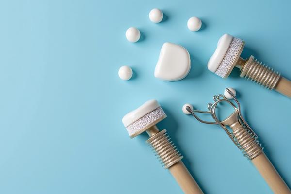 口腔修复科：如何科学修复牙齿问题？这份指南请收好