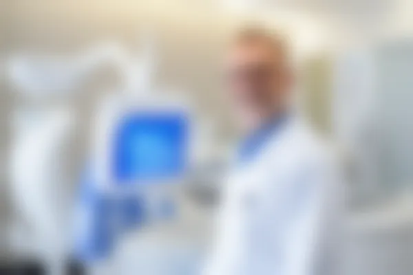 湛江珠江口腔医院2026年最新价格及排名分析，了解牙齿矫正与种植牙服务！