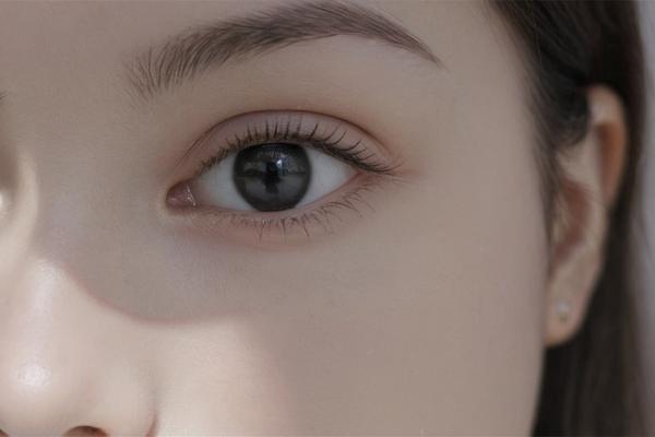 张莹莹