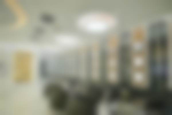 上海华齿尚信口腔门诊部(南京东路店)