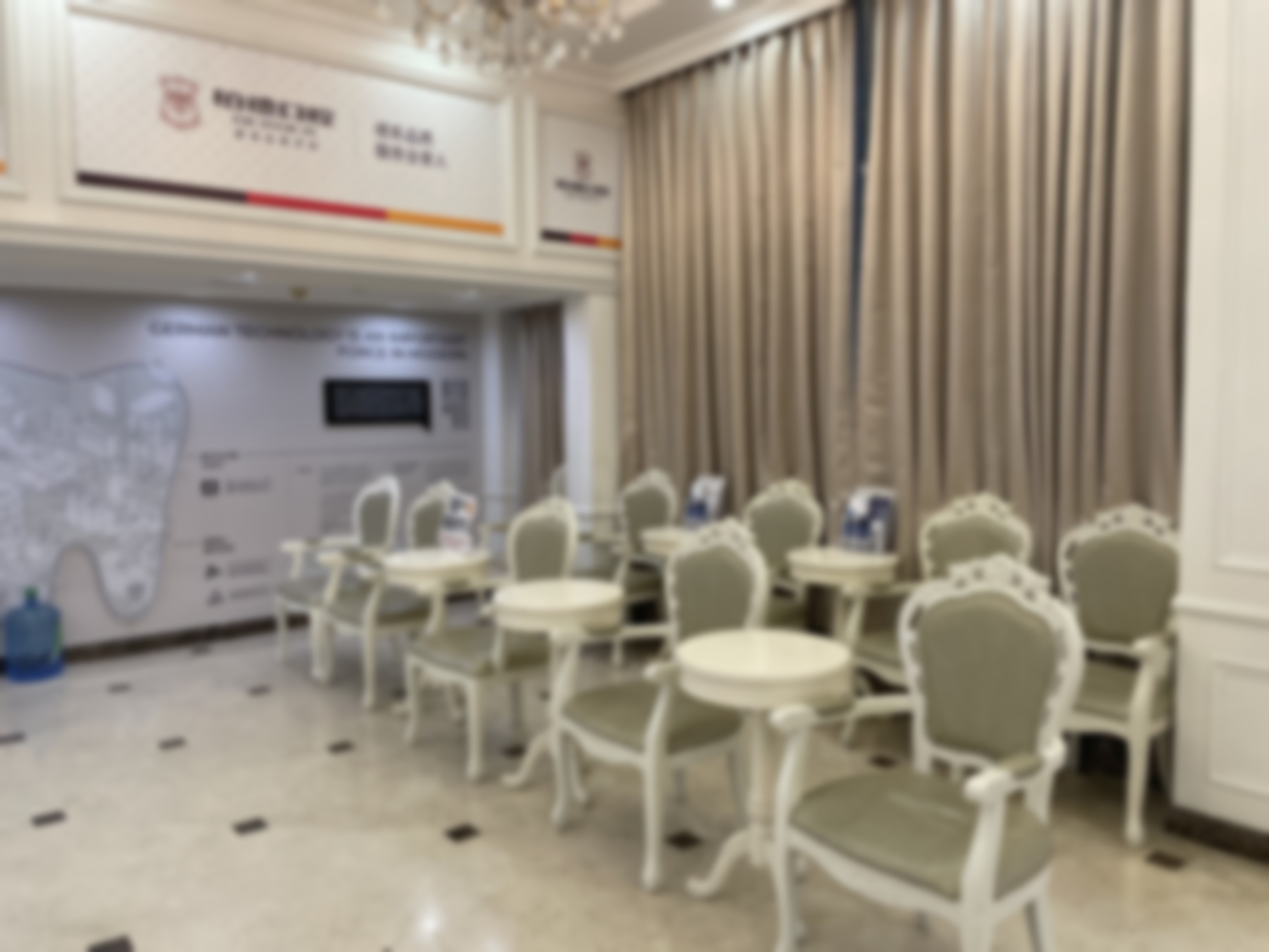 广州天河柏德口腔李文英正规执业资质解析