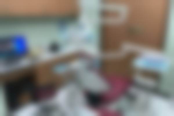 广州玖品口腔门诊部医生团队