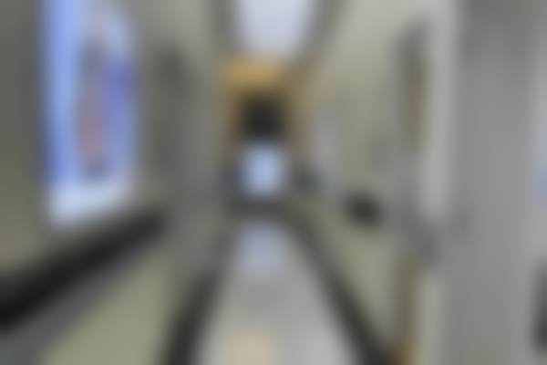 深圳荣德乐莎莎口腔门诊部（龙岗旗舰店）