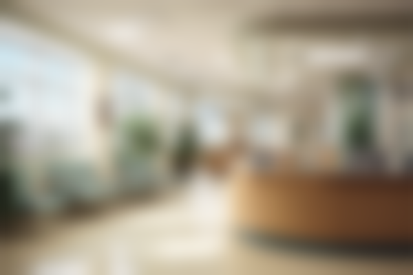 麻静（口腔医生）