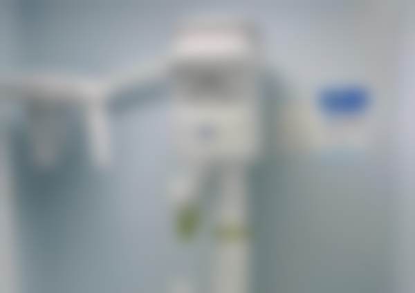 杭州深蓝美齐口腔门诊部医生团队解析