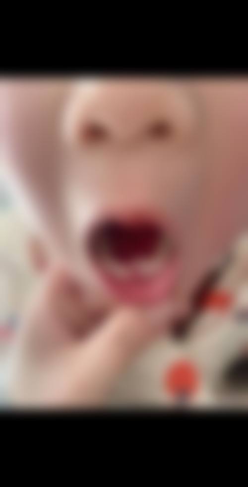 【伊川小白兔口腔门诊部技术设备与环境】